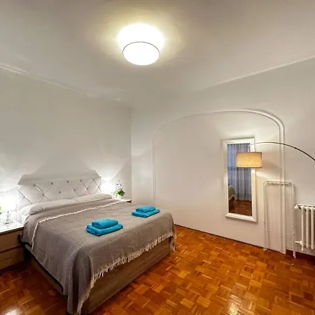Nuevo Roger Bed & Breakfast