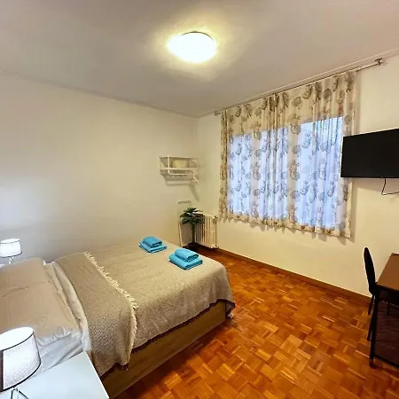 Nuevo Roger Bed & Breakfast