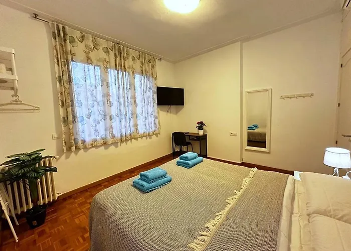 Oda ve Kahvaltı Nuevo Roger *